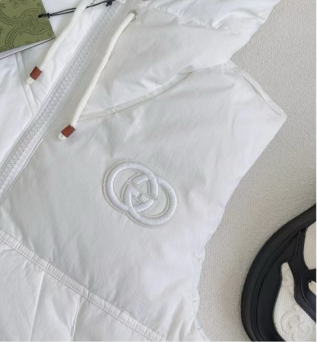 *PRE-ORDER* WHITE PUFFER VEST